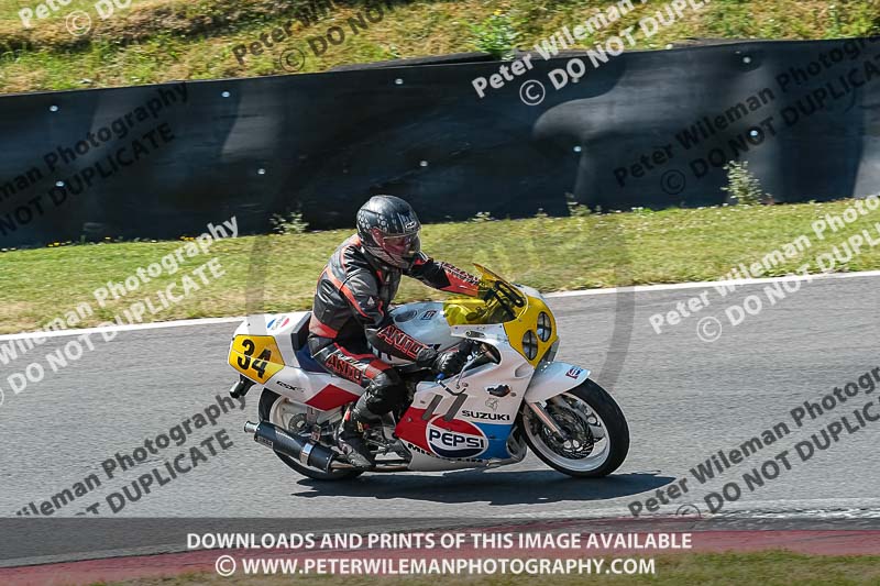cadwell park;cadwell park photographs;cadwell trackday photographs;enduro digital images;event digital images;eventdigitalimages;peter wileman photography;racing digital images;trackday digital images;trackday photos